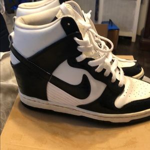 Nike Women’s Dunk Sky Hi Wedge Sneaker